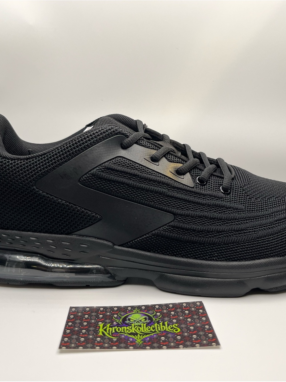 Jerko Men's Black Fashion Sneakers size 12